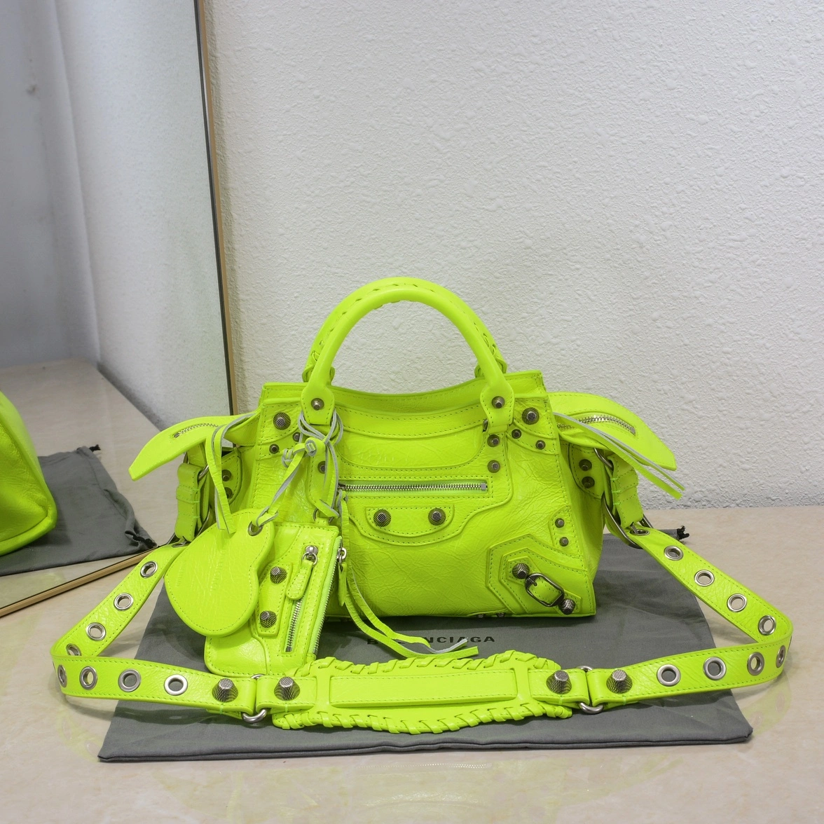Balenciaga Fluorescent Green Neo Cagole Heart Mirror Bag Sophisticated 60974