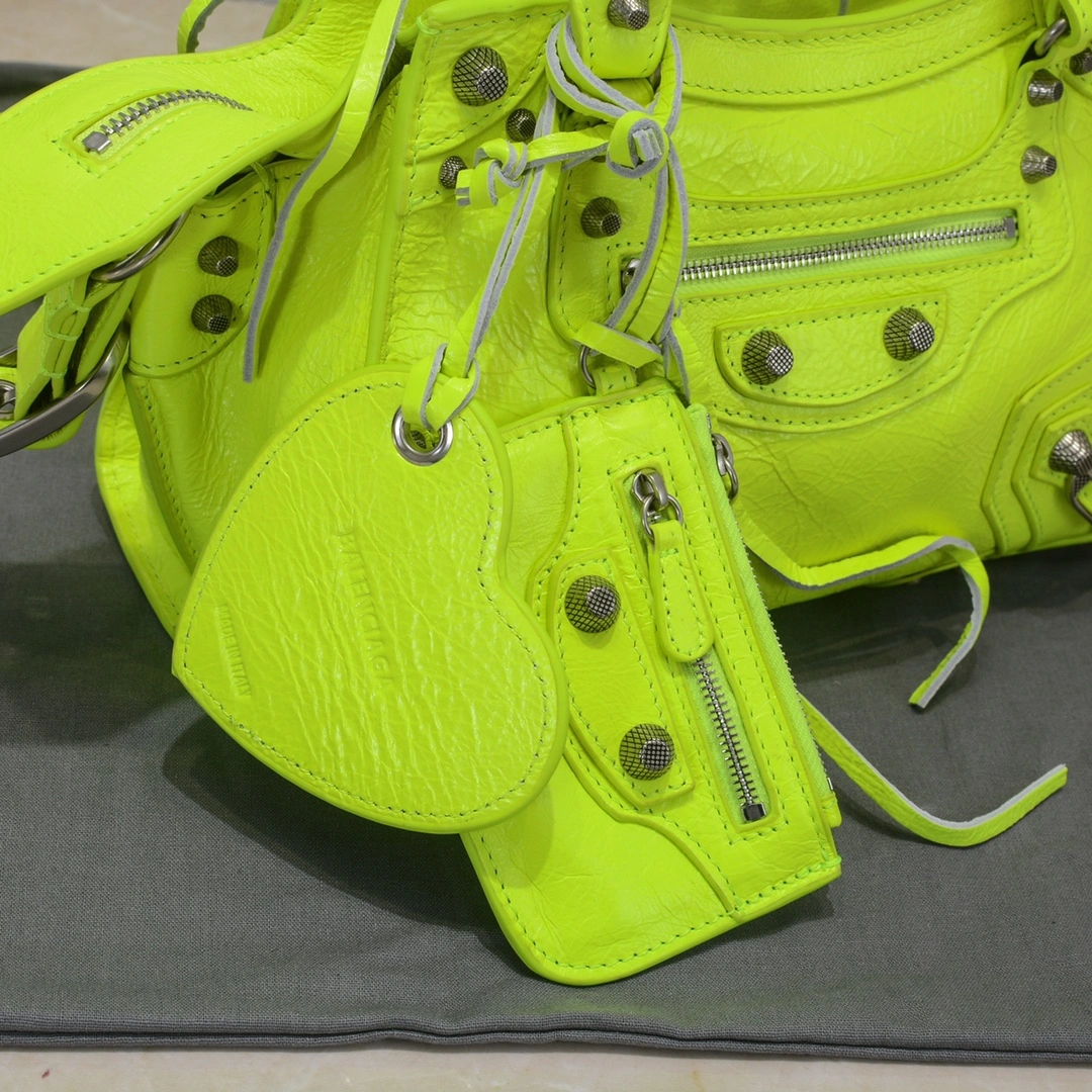 Balenciaga Fluorescent Green Neo Cagole Heart Mirror Bag Sophisticated 60974