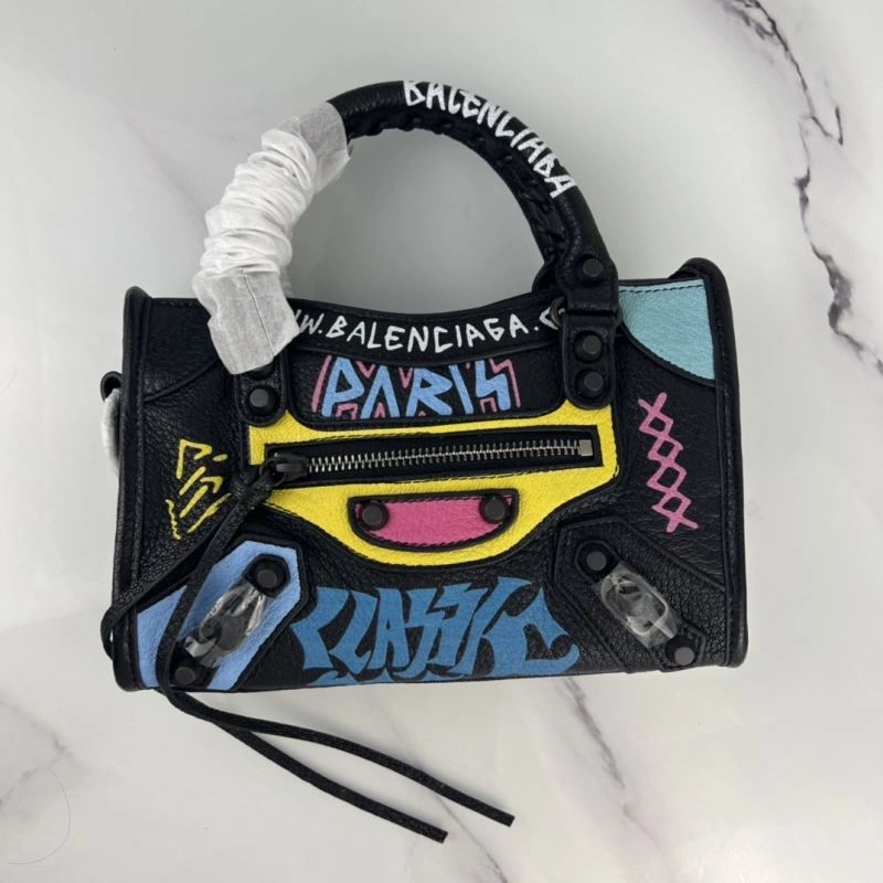 FastDry Balenciaga Graffiti 23cm Crossbody Handbag in Italian Goat Leather 78785