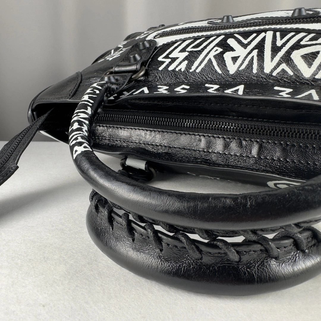 Balenciaga Graffiti Mini City Lambskin Replica Bag MoistureWicking 61071