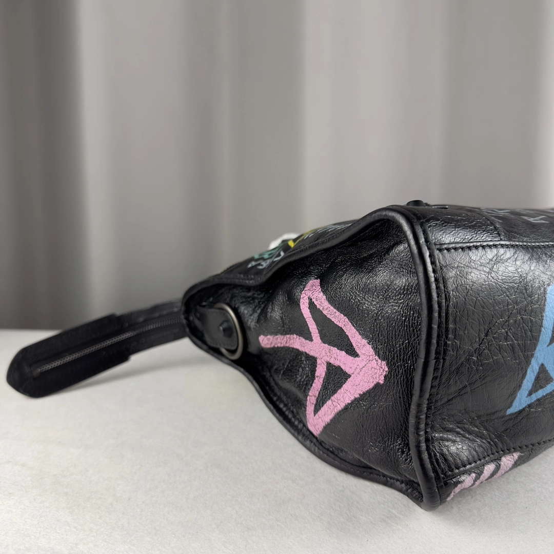 Efficient Balenciaga Graffiti Mini City Sheepskin Handmade Bag 61005