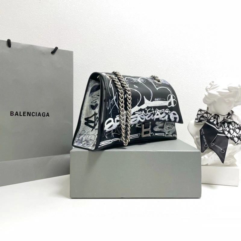 Lightweight Balenciaga Graffiti Pleated Chain Bag - Medium  Elegance 70079