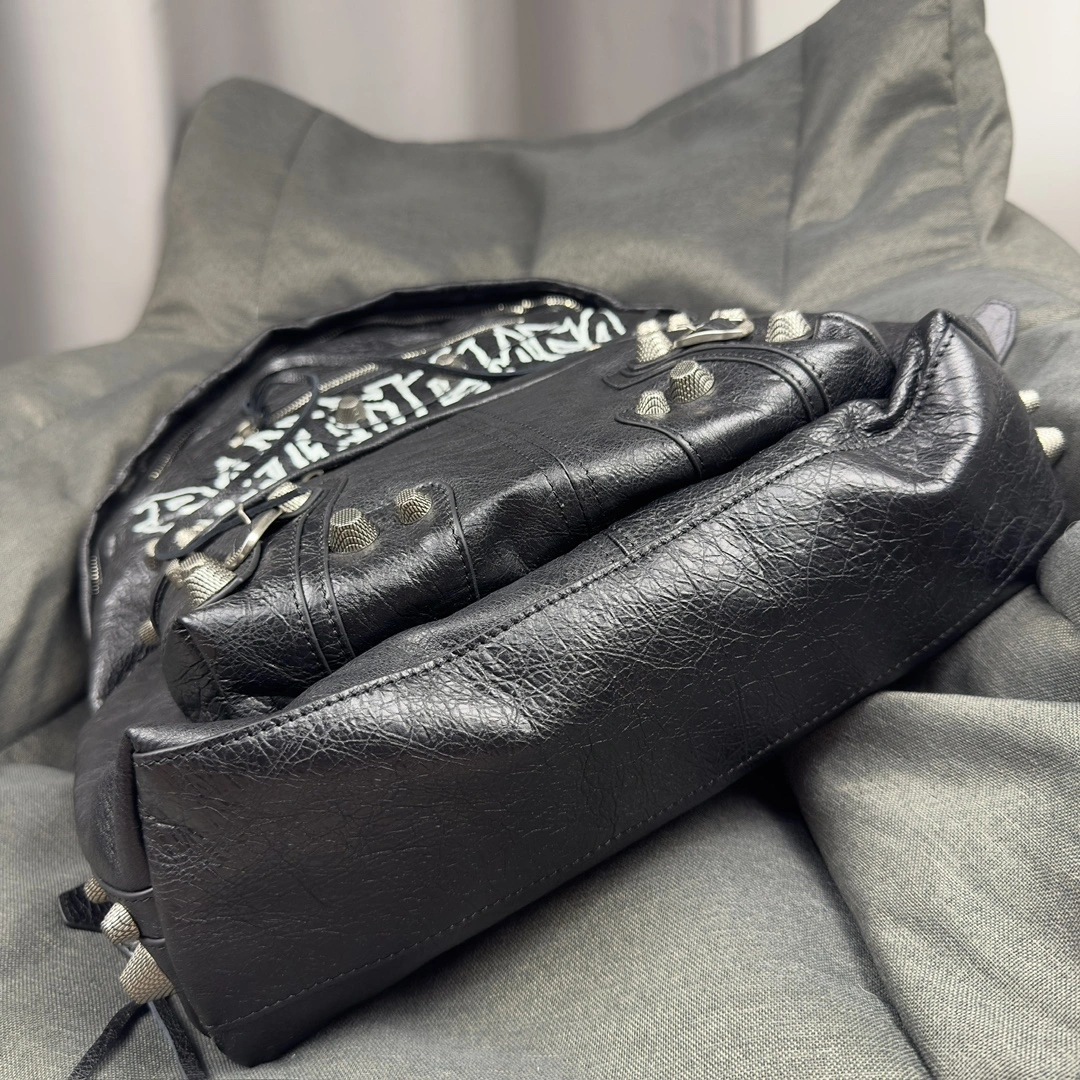Balenciaga Graffiti Studded Motorcycle Backpack Breathable 61068