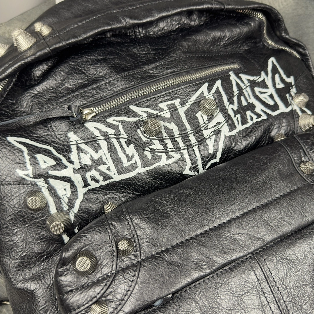 Balenciaga Graffiti Studded Motorcycle Backpack Breathable 61068