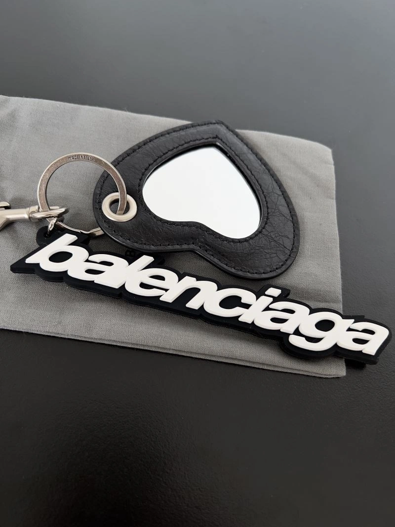 Balenciaga Heart Mirror Charm Keychain with Sheepskin Pendant Tailored 70114