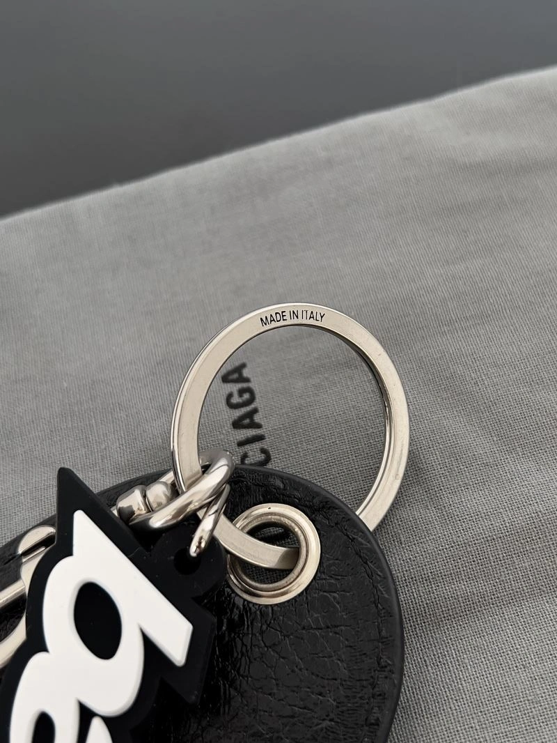 Balenciaga Heart Mirror Charm Keychain with Sheepskin Pendant Tailored 70114