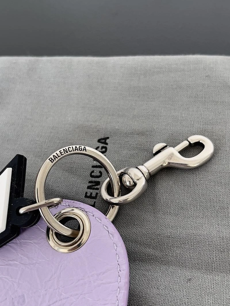 Balenciaga Heart Mirror Keychain with Sheep Leather Charm Efficient 70084