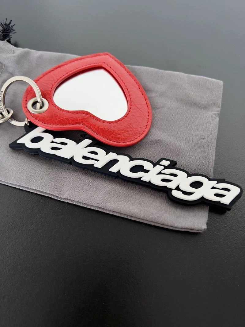 Balenciaga Heart Mirror Keychain with Sheepskin Charm QuickDry 70078