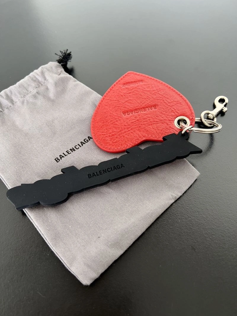 Balenciaga Heart Mirror Keychain with Sheepskin Charm QuickDry 70078