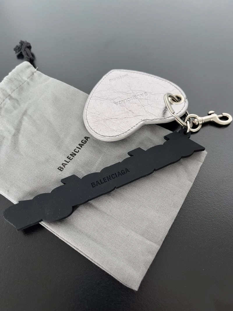 Balenciaga Heart-Shaped Leather Mirror Keychain Pendant EasyMatch 70075
