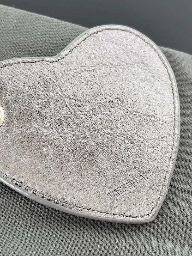 Balenciaga Heart-Shaped Leather Mirror Keychain Pendant EasyMatch 70075