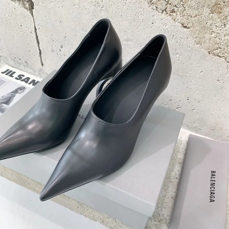 Fashionable Balenciaga Heeled Shoes 16954