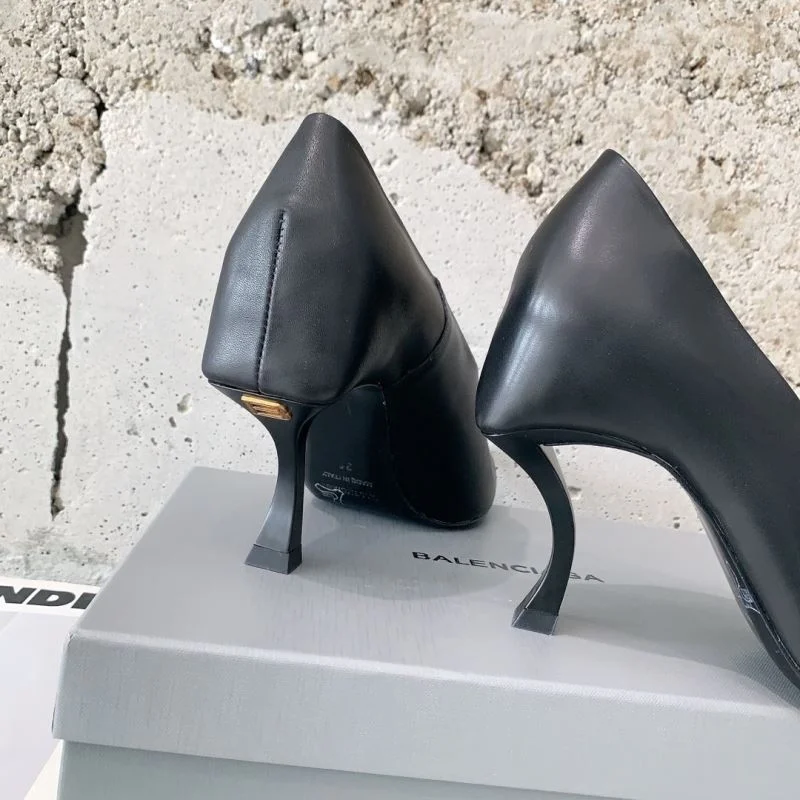 Fashionable Balenciaga Heeled Shoes 16954