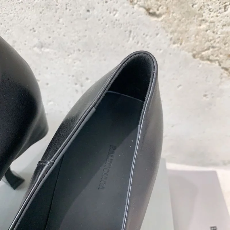 Fashionable Balenciaga Heeled Shoes 16954