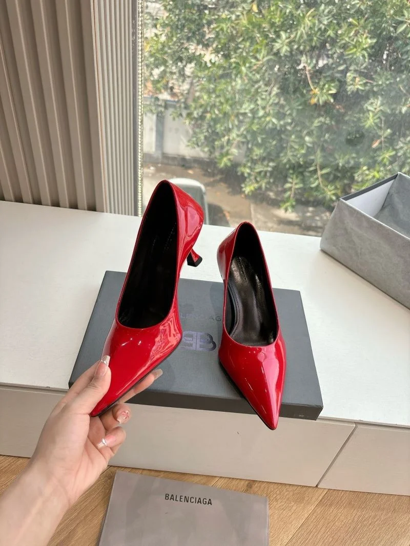 Elegant Balenciaga Heeled Shoes 16812