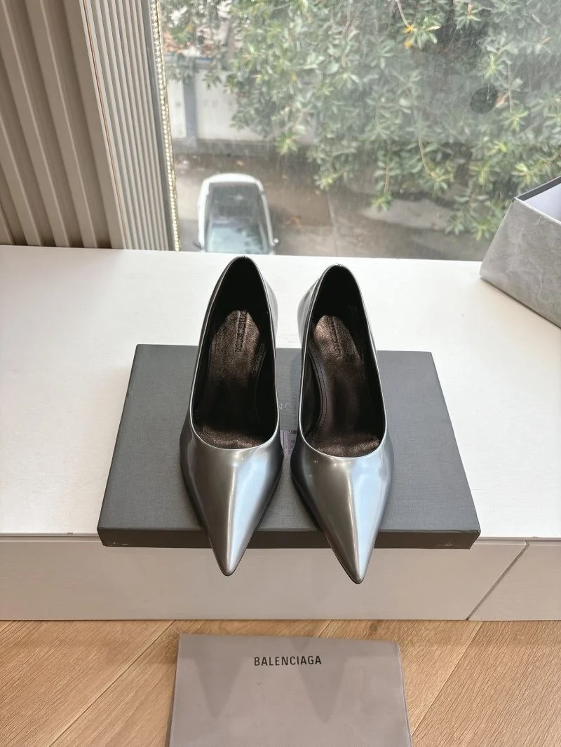 WellDesigned Balenciaga Heeled Shoes 16807