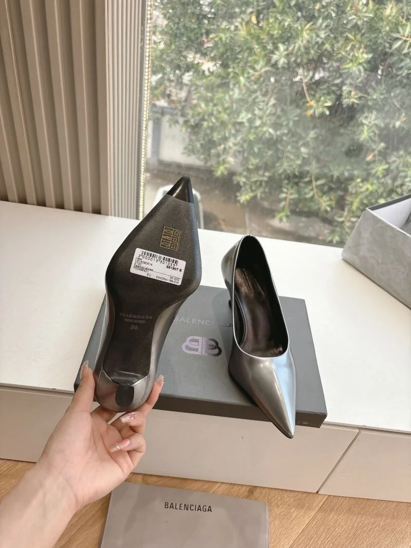 WellDesigned Balenciaga Heeled Shoes 16807