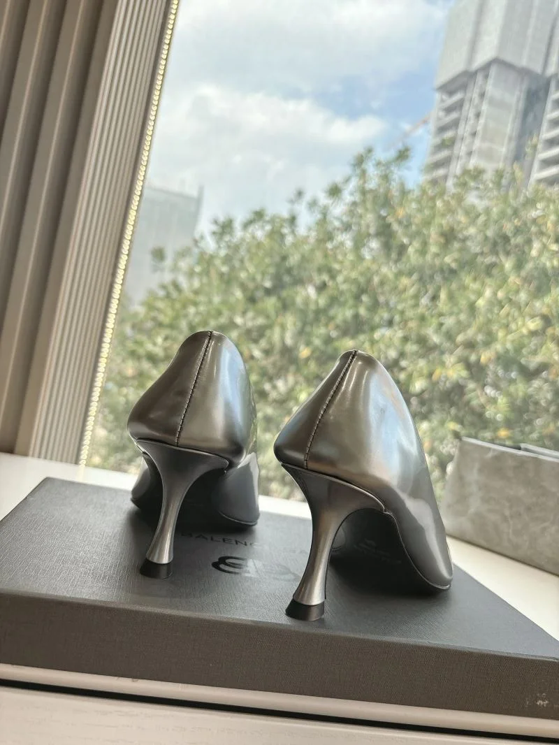 WellDesigned Balenciaga Heeled Shoes 16807