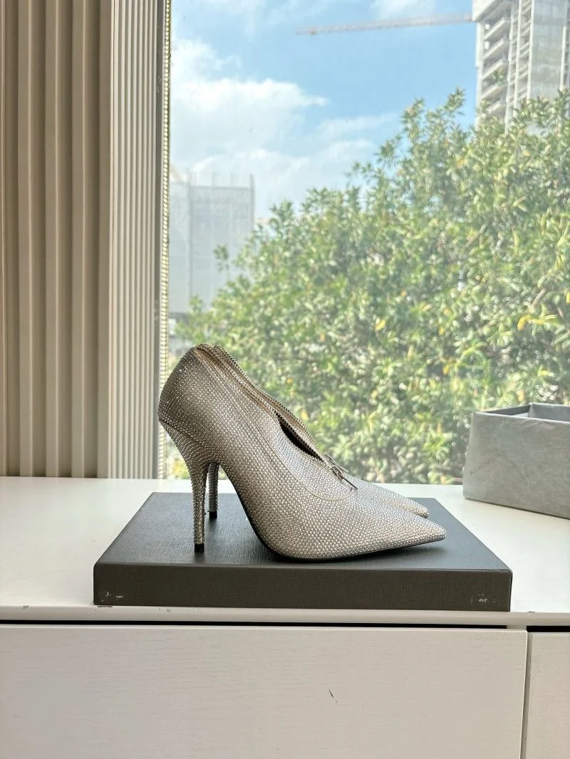 Balenciaga Heeled Shoes Minimalist 16816