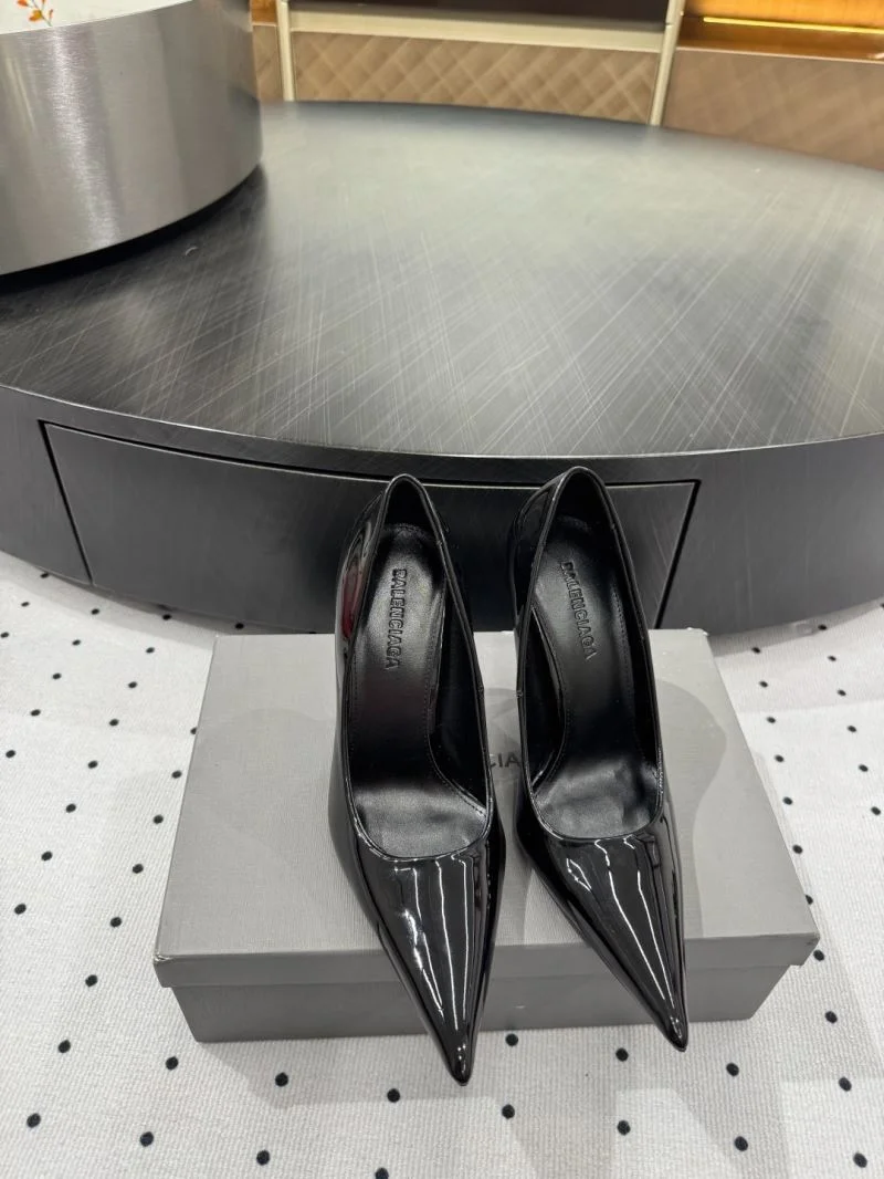 WaterResistant Balenciaga Heeled Shoes 16823
