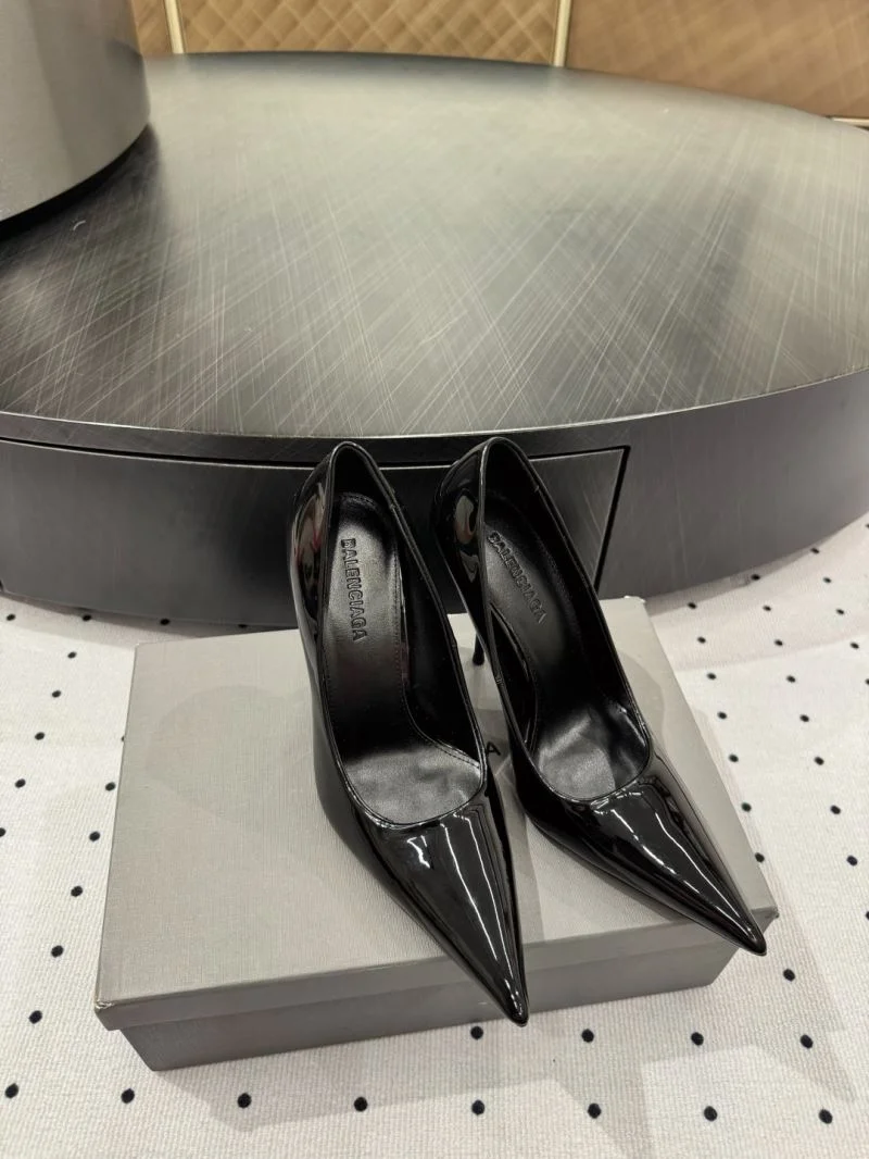 WaterResistant Balenciaga Heeled Shoes 16823