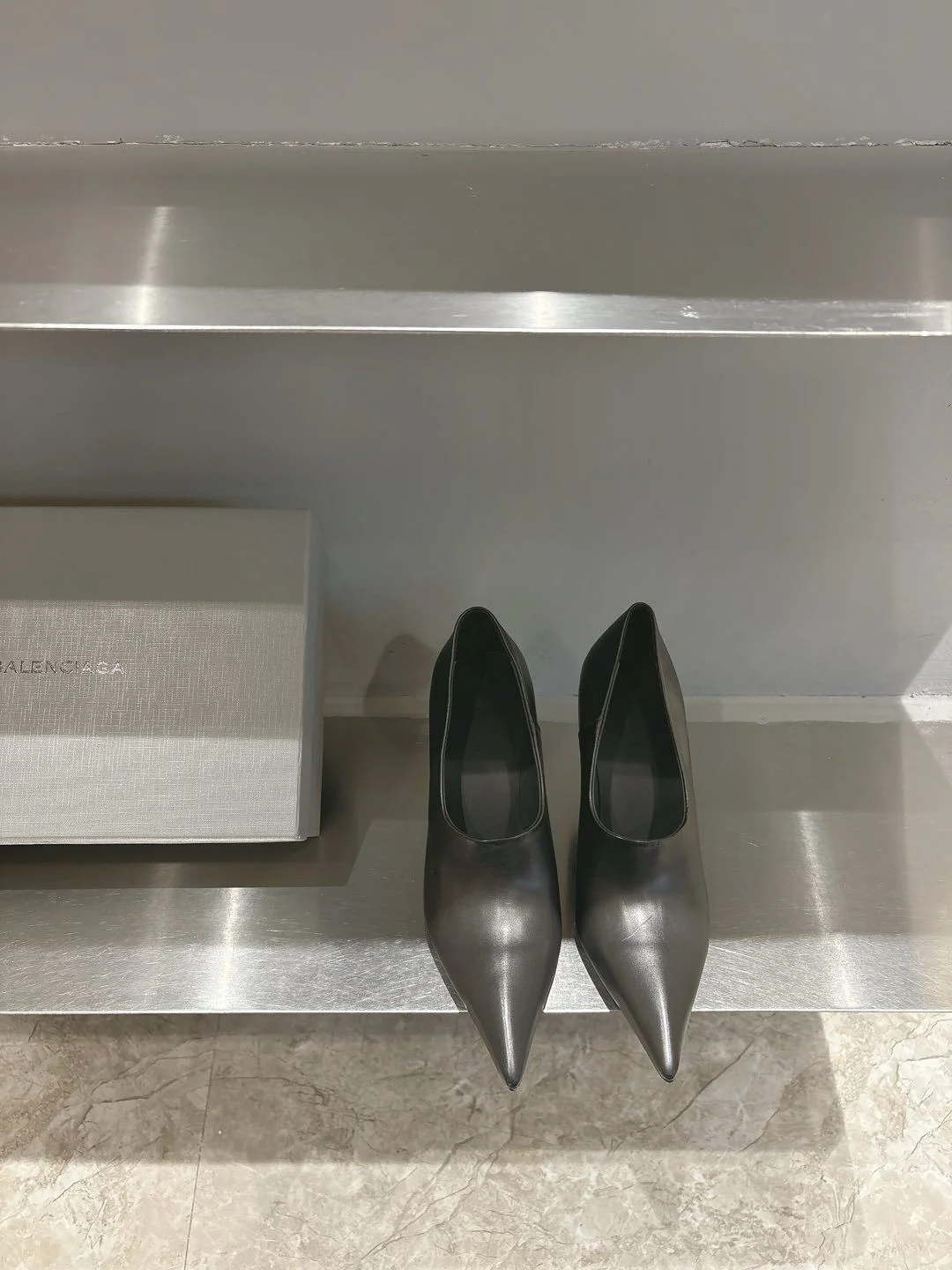 OdorResistant Balenciaga Heeled Shoes 16737