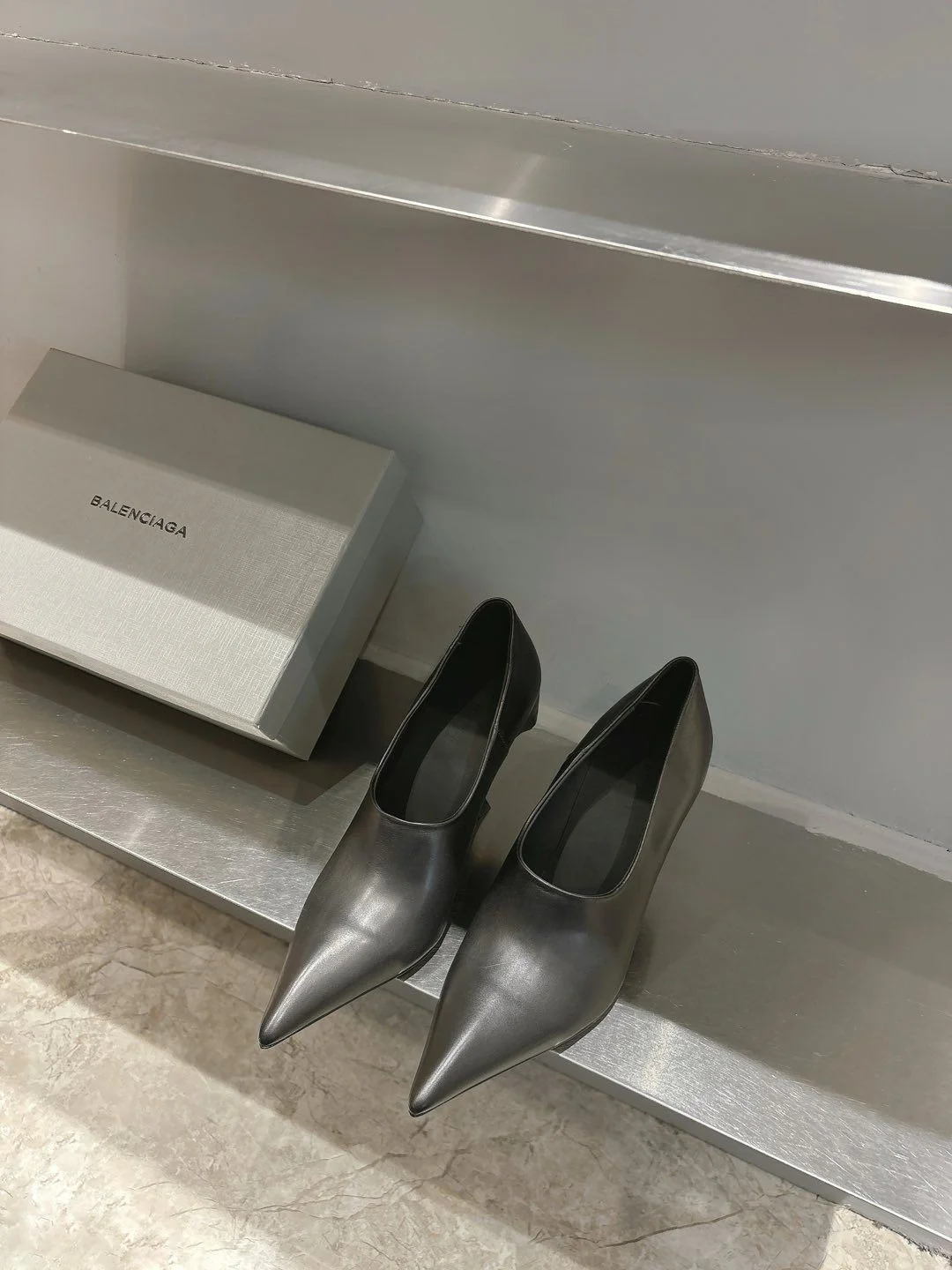 OdorResistant Balenciaga Heeled Shoes 16737
