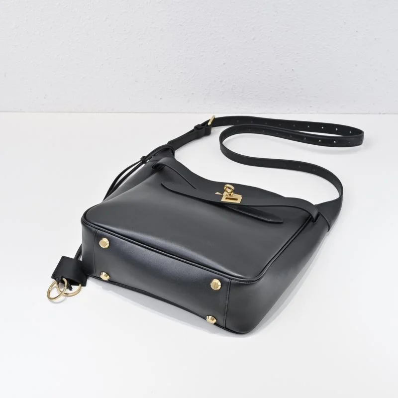 Balenciaga Hobo Bags Reliable 45509