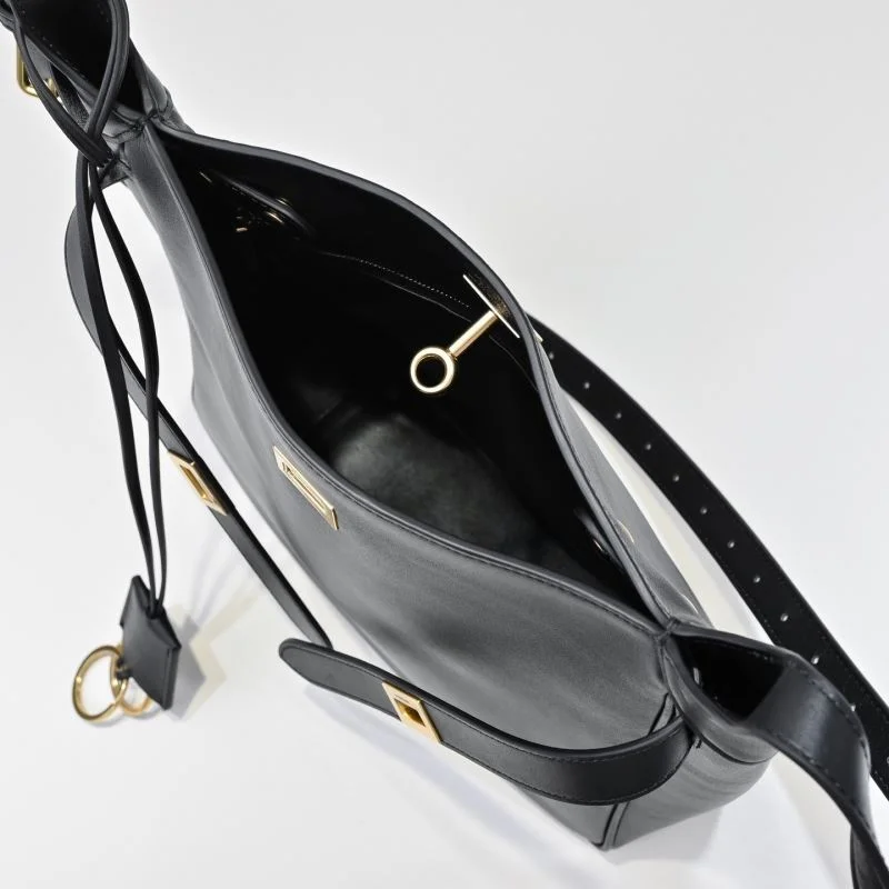 Balenciaga Hobo Bags Reliable 45509