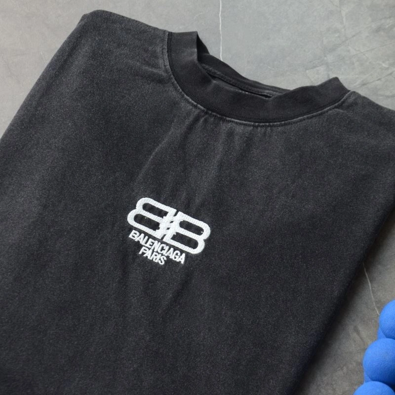 Balenciaga Hoodies Snug 98231
