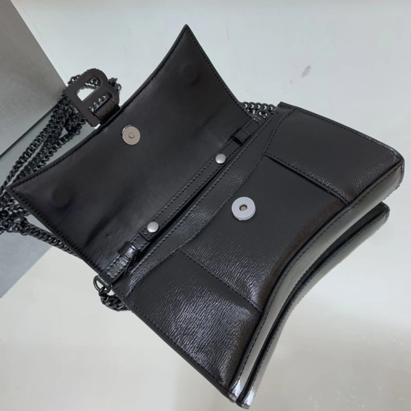 Balenciaga Hourglass Chain Bag with Diamond B Buckle DailyWear 78636
