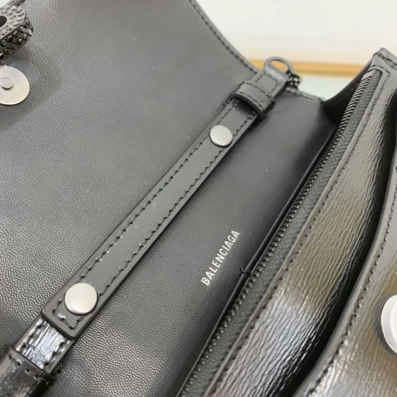 Balenciaga Hourglass Chain Bag with Diamond B Buckle DailyWear 78636