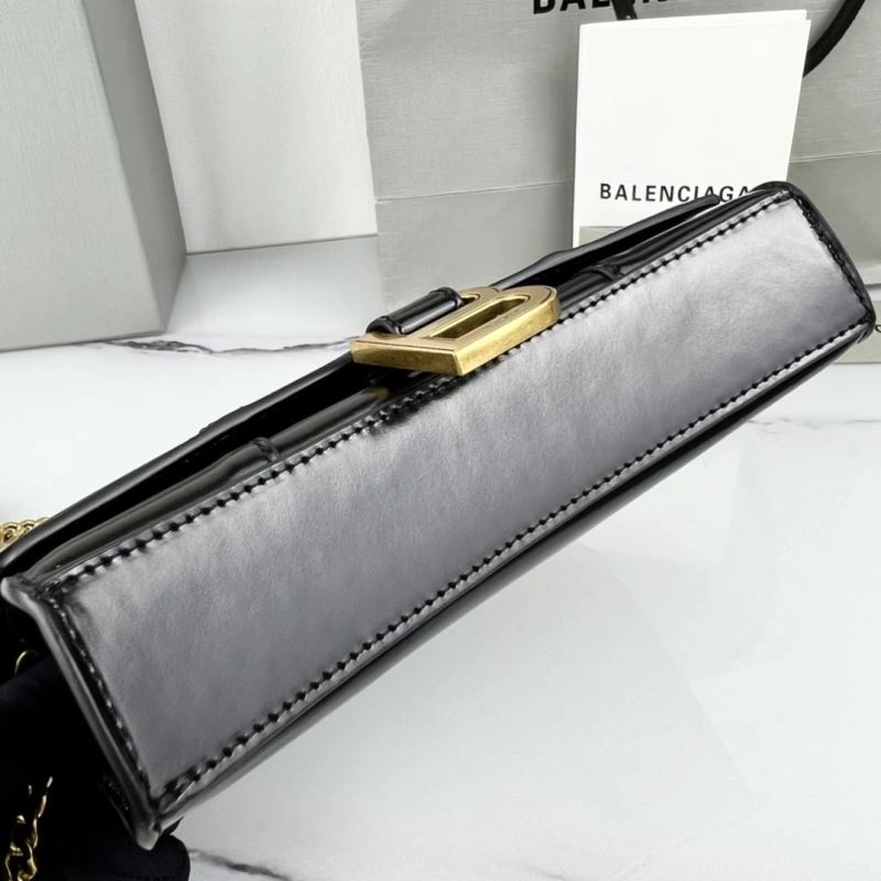 Refined Balenciaga Hourglass Chain Crossbody Bag - Petite B-Shaped Elegance 78645