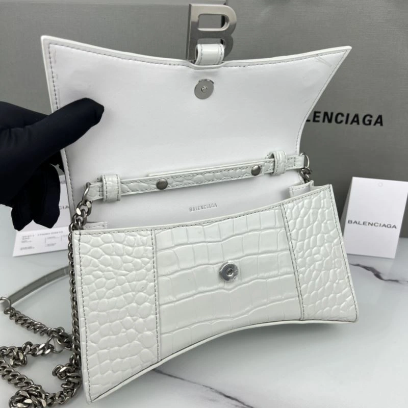 Flexible Balenciaga Hourglass Chain Crossbody Bag - Petite B-Shaped Elegance 78651