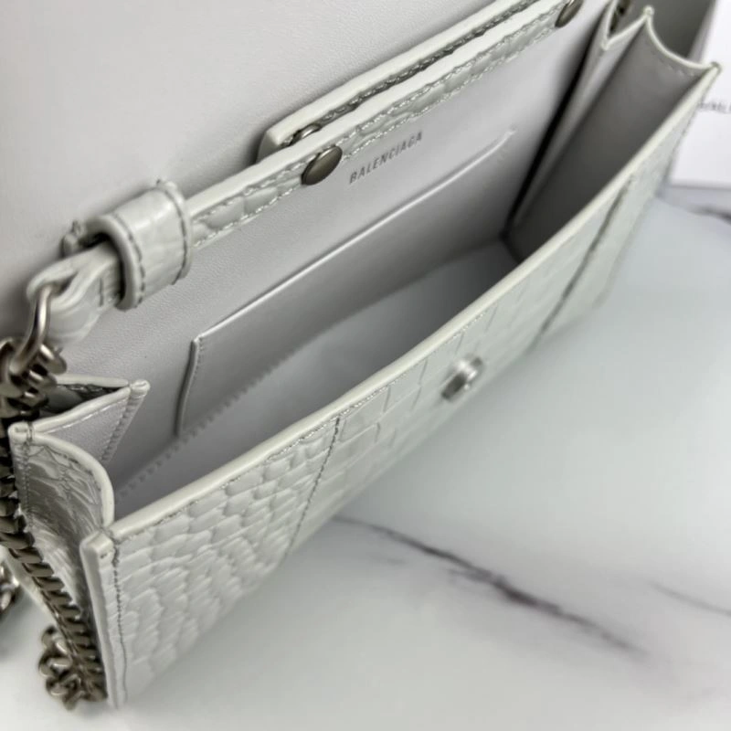 Flexible Balenciaga Hourglass Chain Crossbody Bag - Petite B-Shaped Elegance 78651