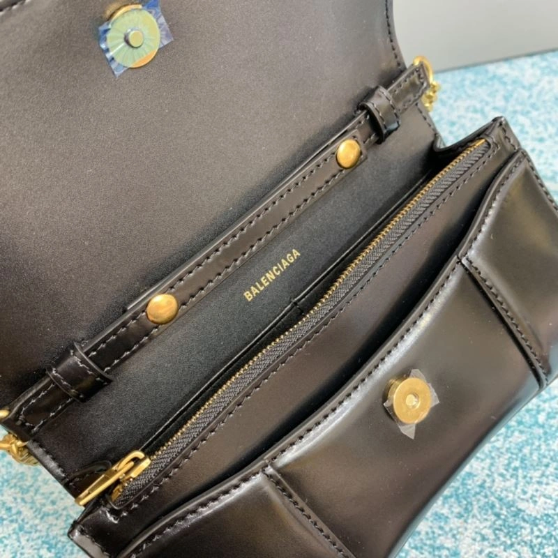 Balenciaga Iconic Hourglass Chain Bag with Gold Buckle Fashionable 72616
