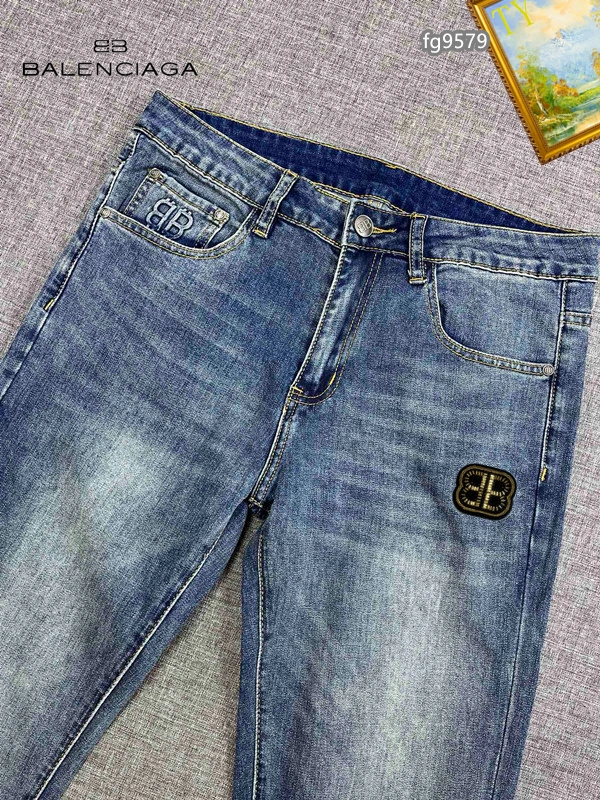 WaterResistant Balenciaga Jeans 96495