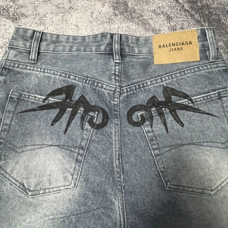 Attractive Balenciaga Jeans 98692