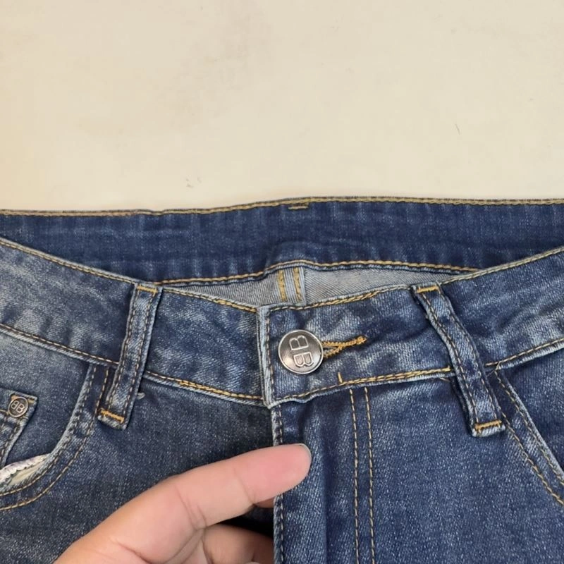 WellDesigned Balenciaga Jeans 97731