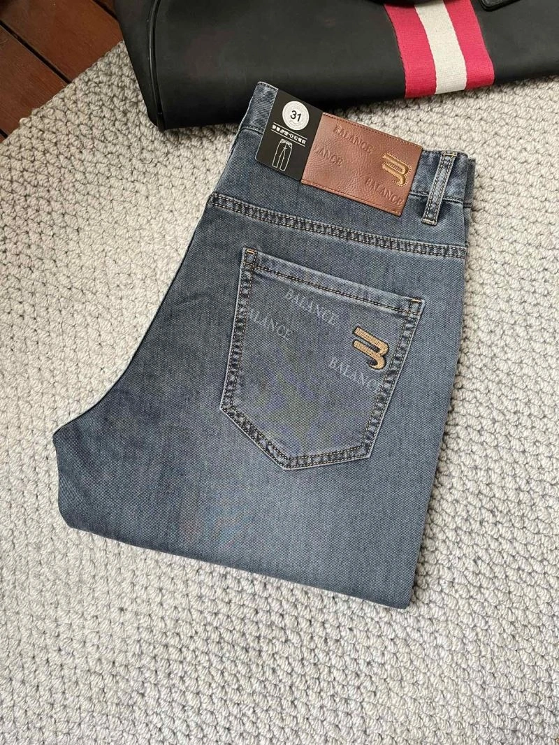 TopPick Balenciaga Jeans 97738