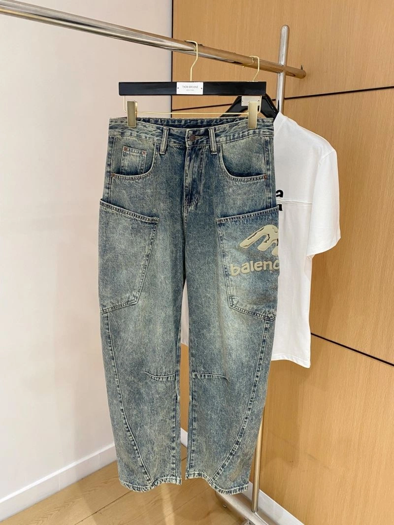 EyeCatching Balenciaga Jeans 97404