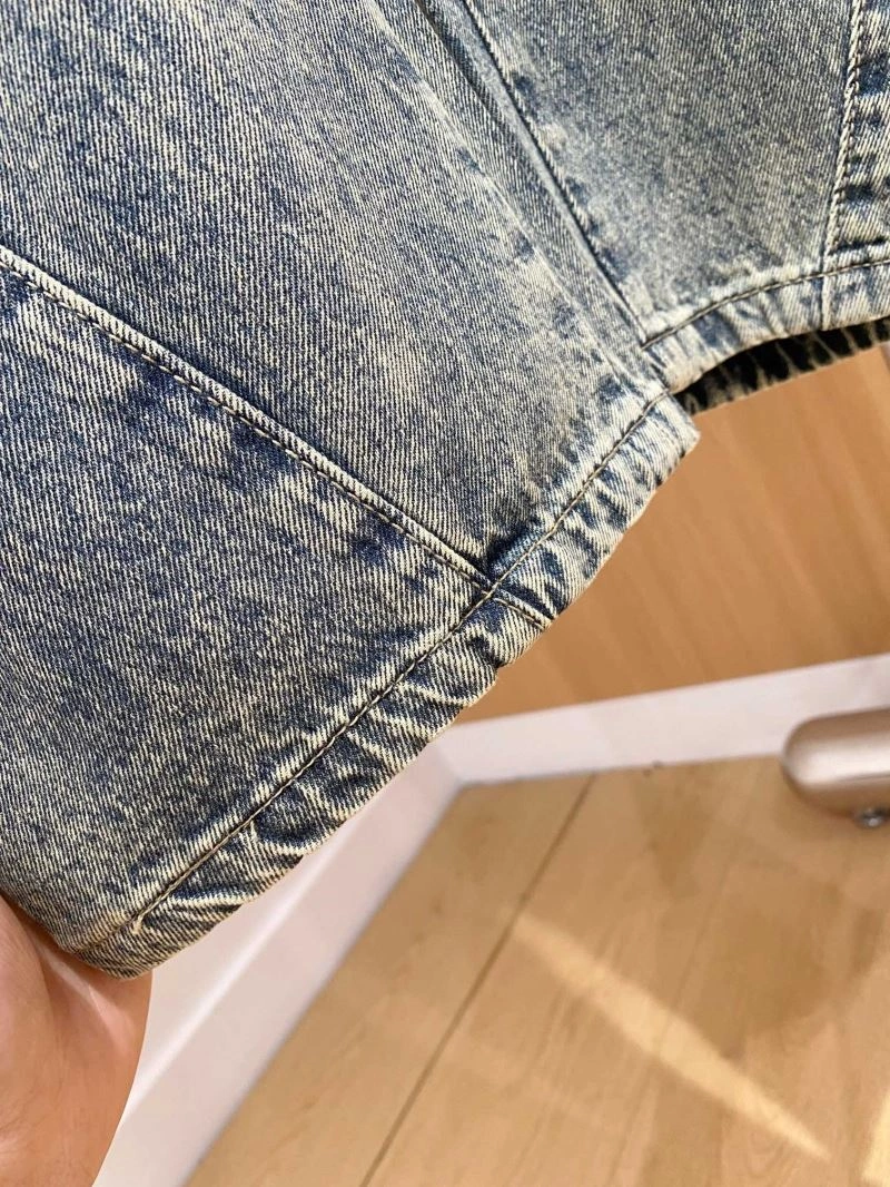 EyeCatching Balenciaga Jeans 97404