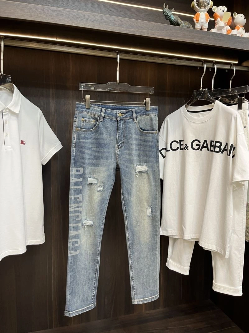 Elegant Balenciaga Jeans 97400