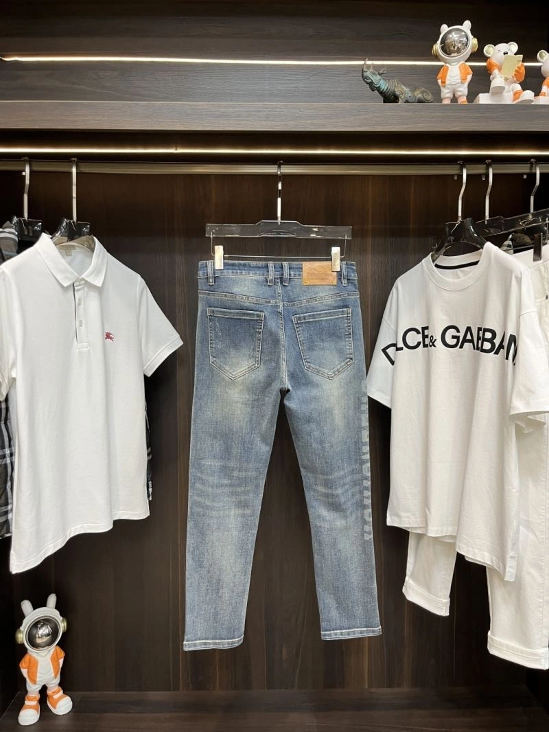 Elegant Balenciaga Jeans 97400