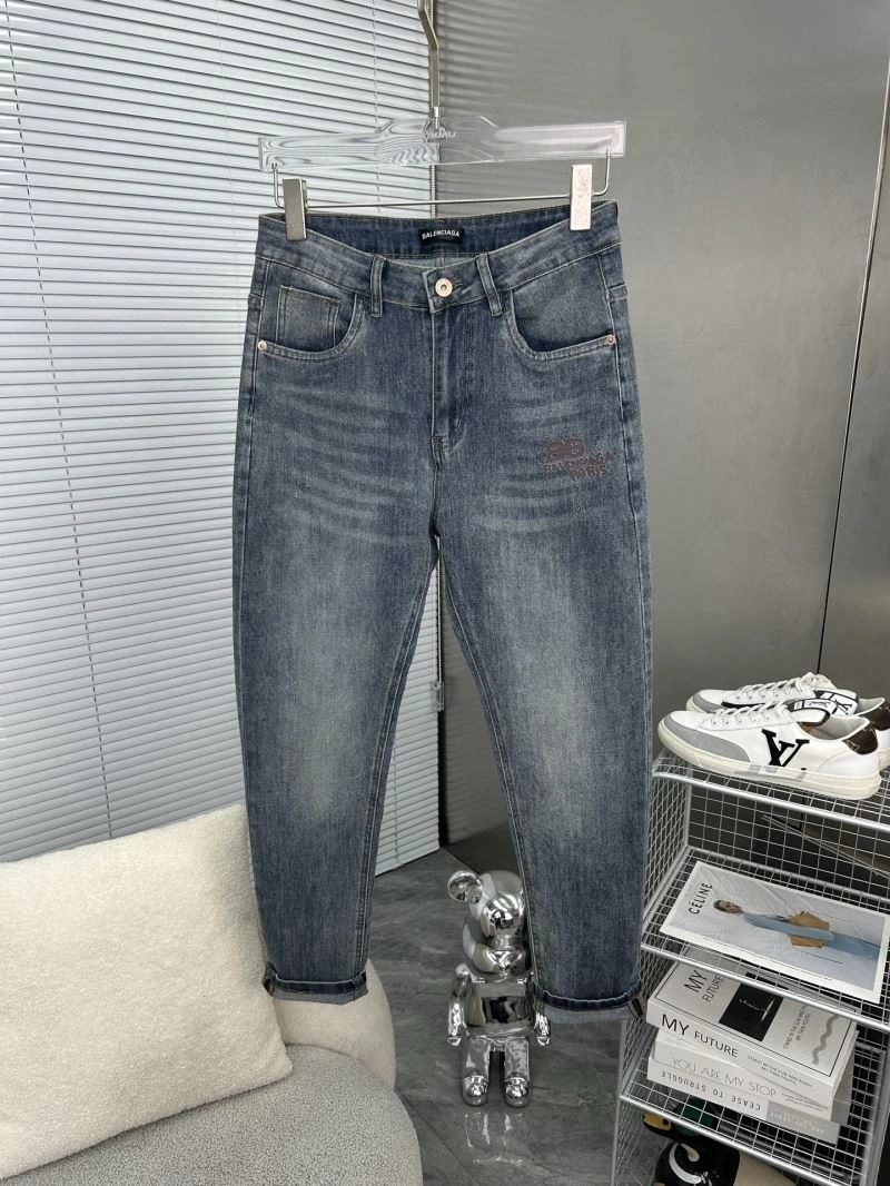 Comfortable Balenciaga Jeans 96864