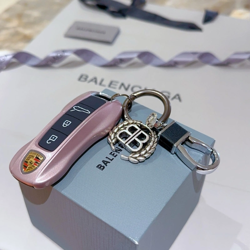 Balenciaga Keychains Cozy 266665