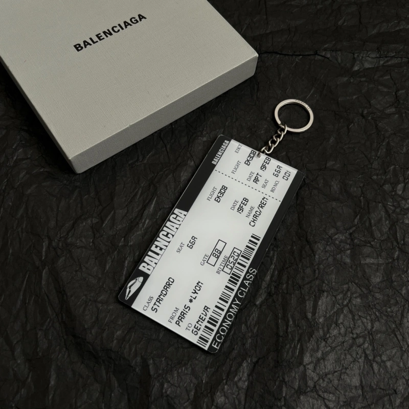 ModernLook Balenciaga Keychains 266622