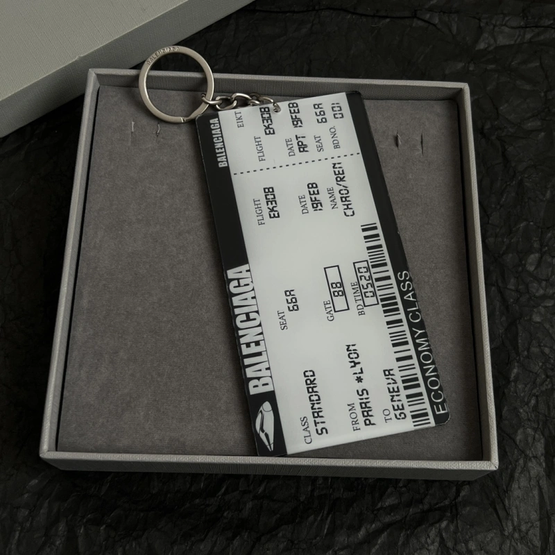 ModernLook Balenciaga Keychains 266622