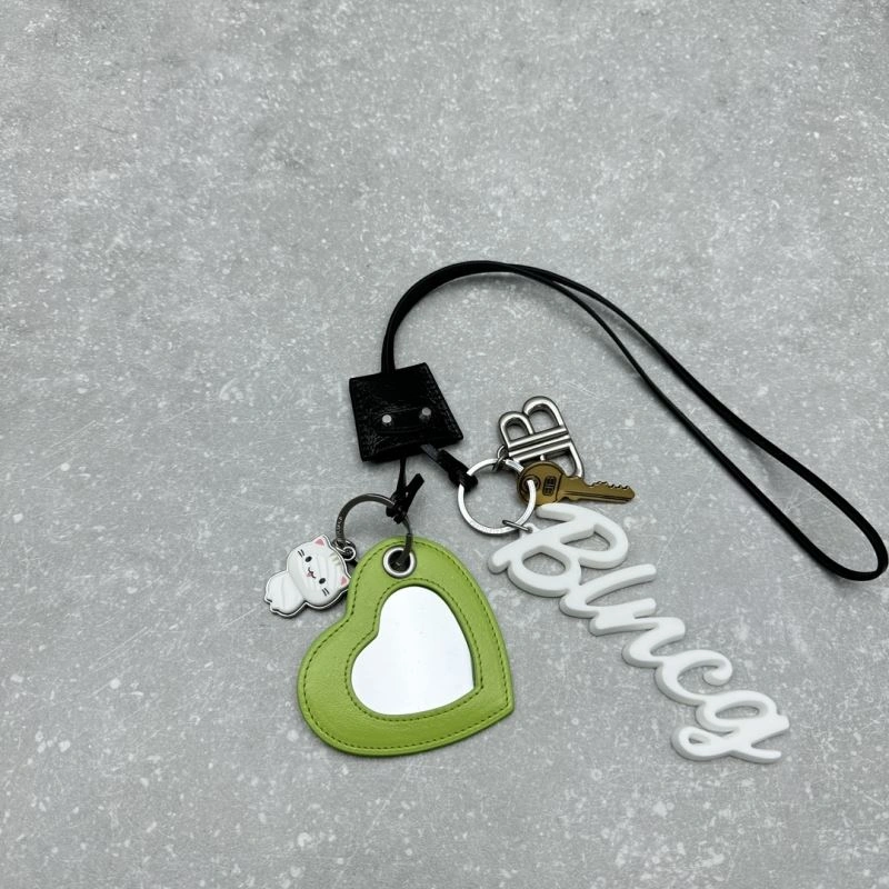 Snug Balenciaga Keys 64360