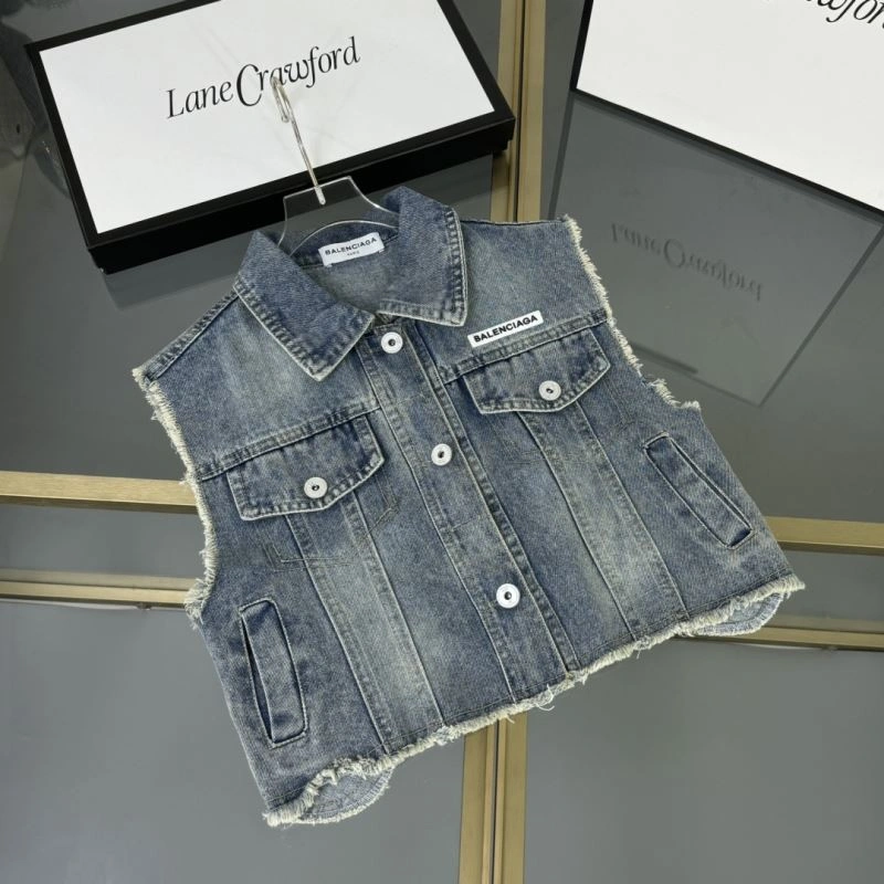 Modern Balenciaga Kids 96600